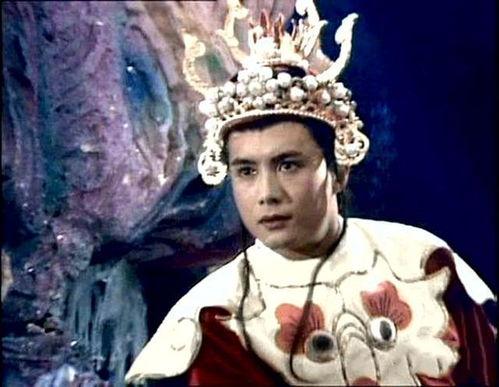 龙王三太子图片,龙族传奇中的英勇少年